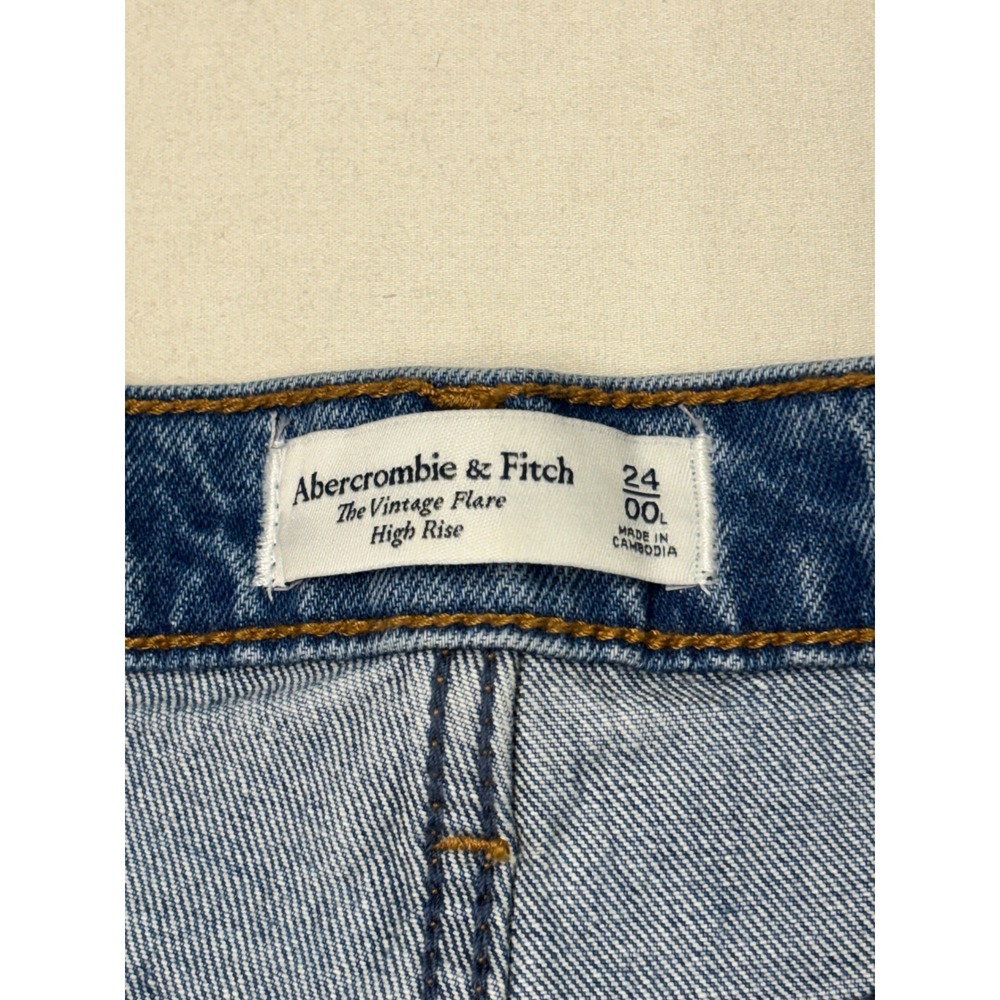 Abercrombie & Fitch Women's Blue High-Rise Flare Jeans - Picture 3 of 10